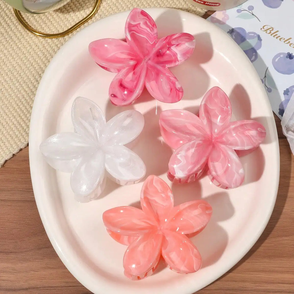 Pinza de Cabello Flor Perla | Elegancia para Cada Día 🌸