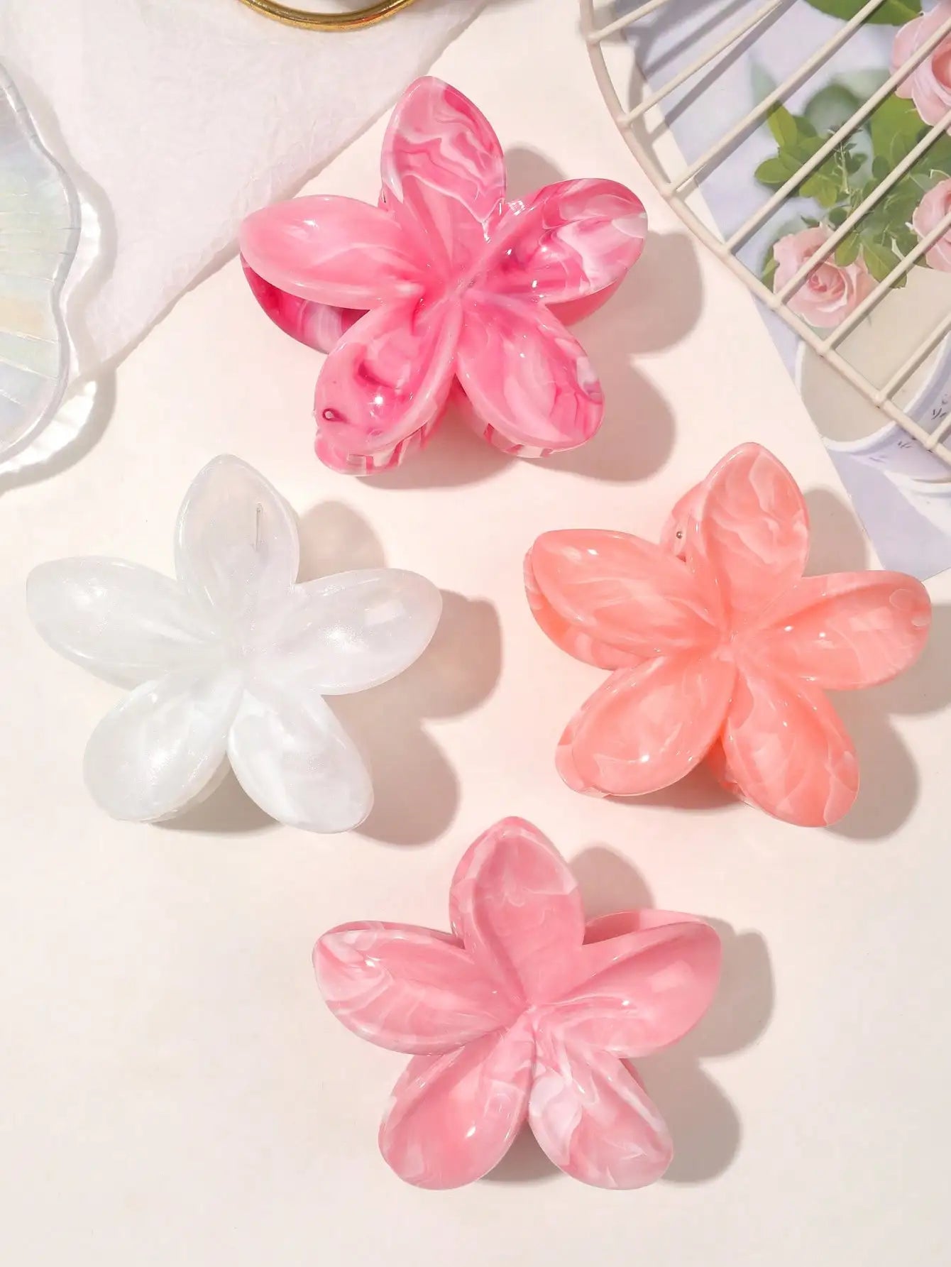 Pinza de Cabello Flor Perla | Elegancia para Cada Día 🌸