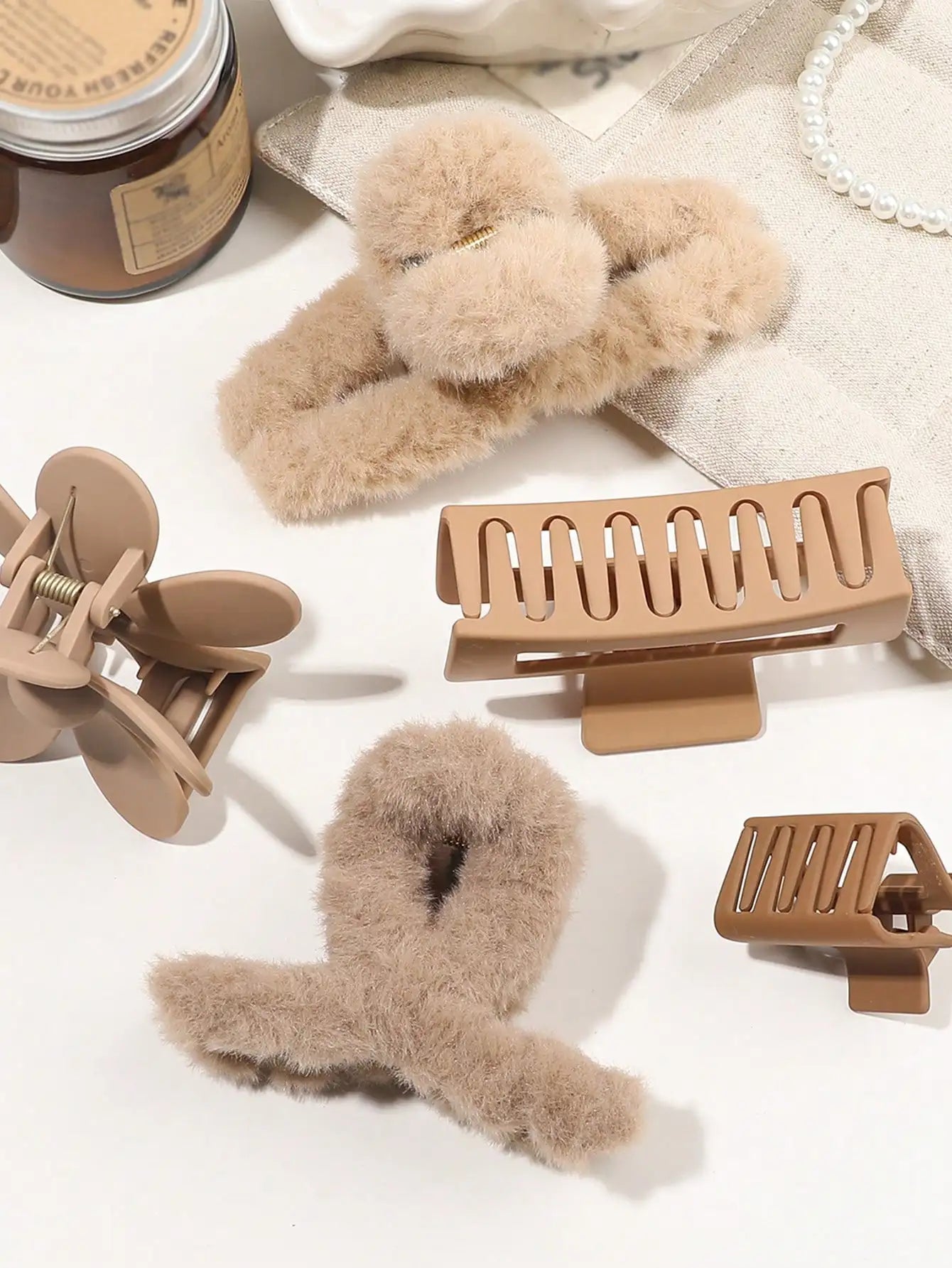 Set de 8 Pinzas para el Cabello | Estilo Elegante y Sujeción Firme 🌸