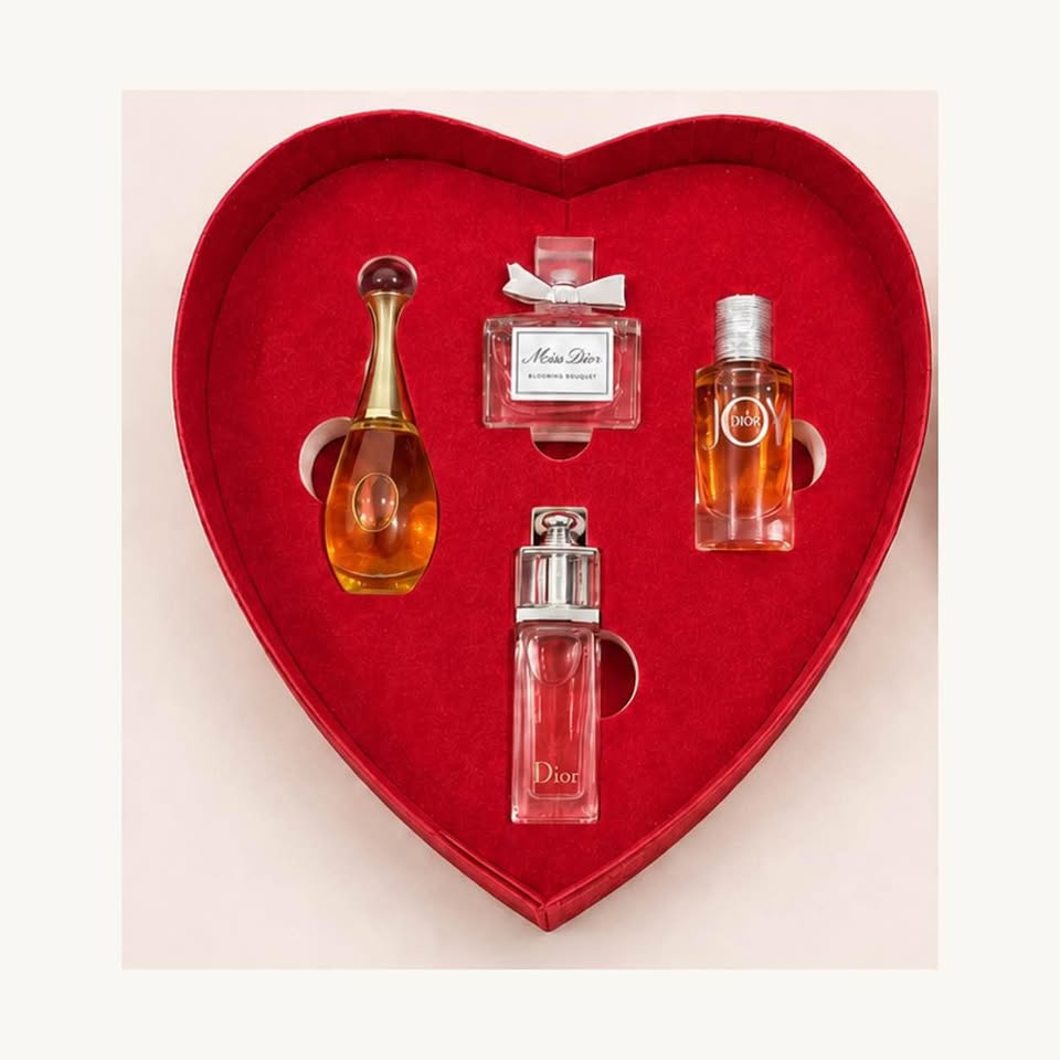 Set de Regalo Mini Perfumes Dior Caja Corazón 4 Piezas
